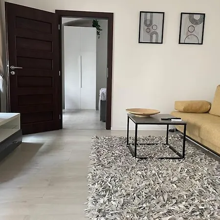 Mima * Košice